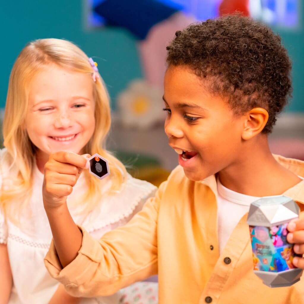 Disney 100 YuMe Surprise Capsule - Series 1