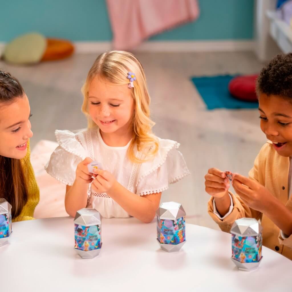 Disney 100 YuMe Surprise Capsule - Series 1